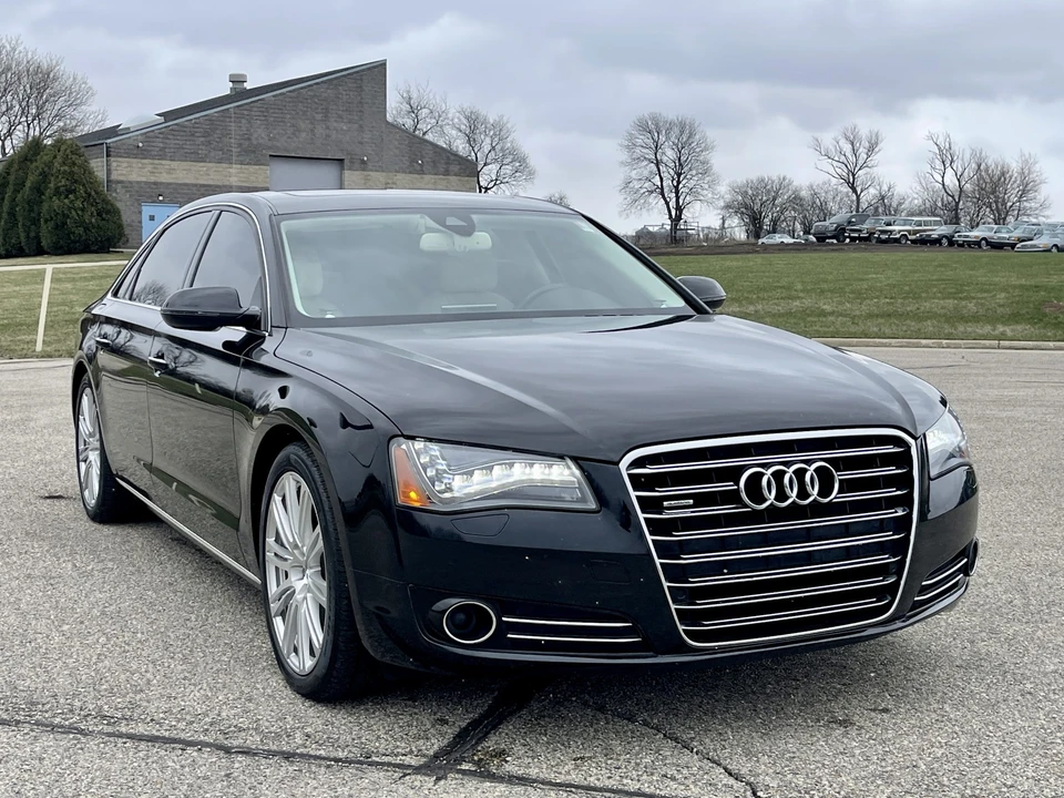 2012 Audi D4 A8 - Image 4 of 31