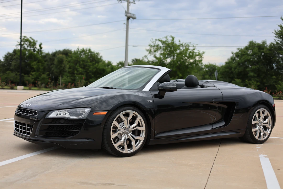 2012 Audi 42 R8 - Image 2 of 31