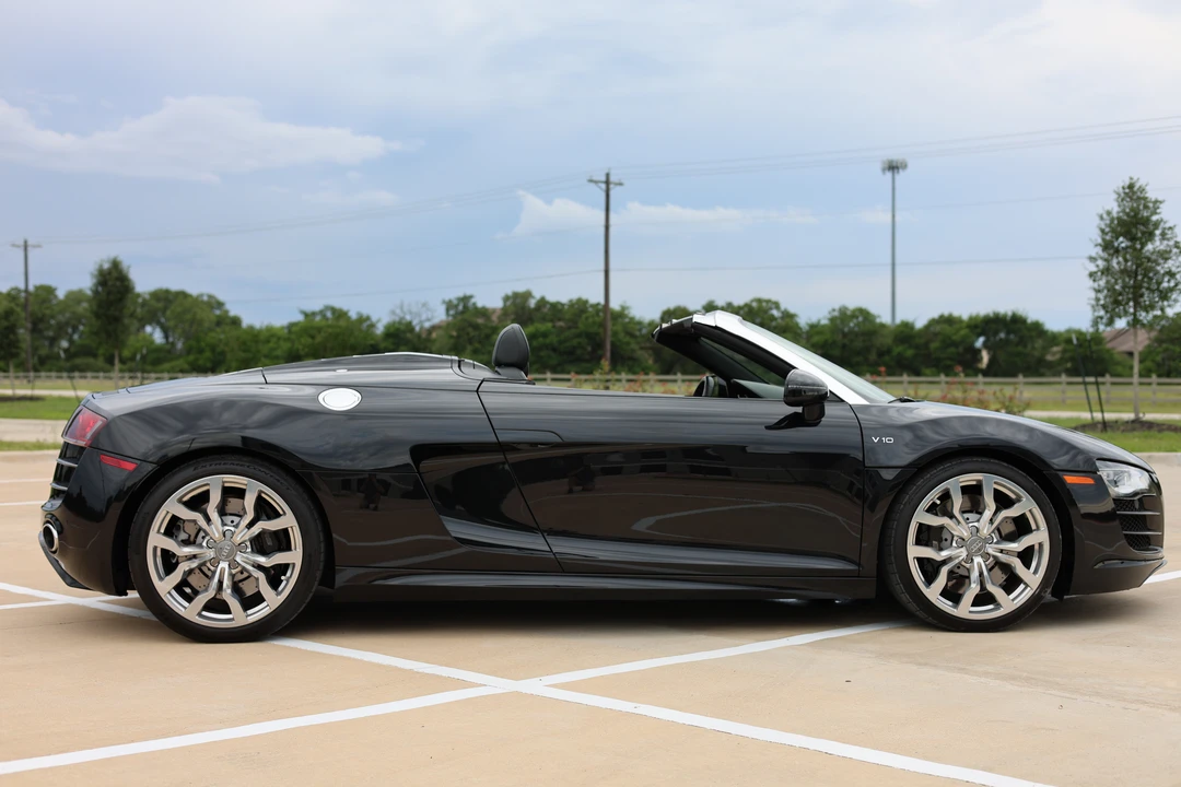 2012 Audi 42 R8 - Image 12 of 31