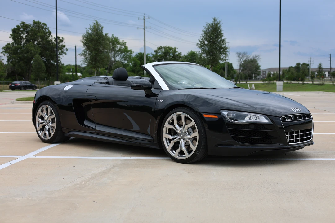 2012 Audi 42 R8 - Image 9 of 31