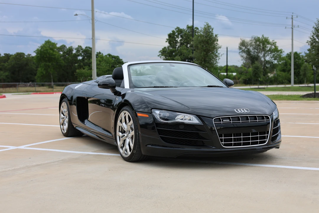 2012 Audi 42 R8 - Image 7 of 31