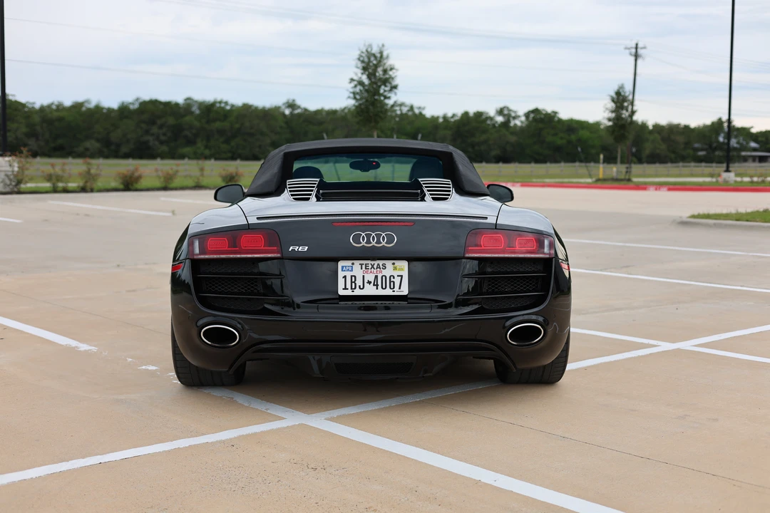2012 Audi 42 R8 - Image 30 of 31