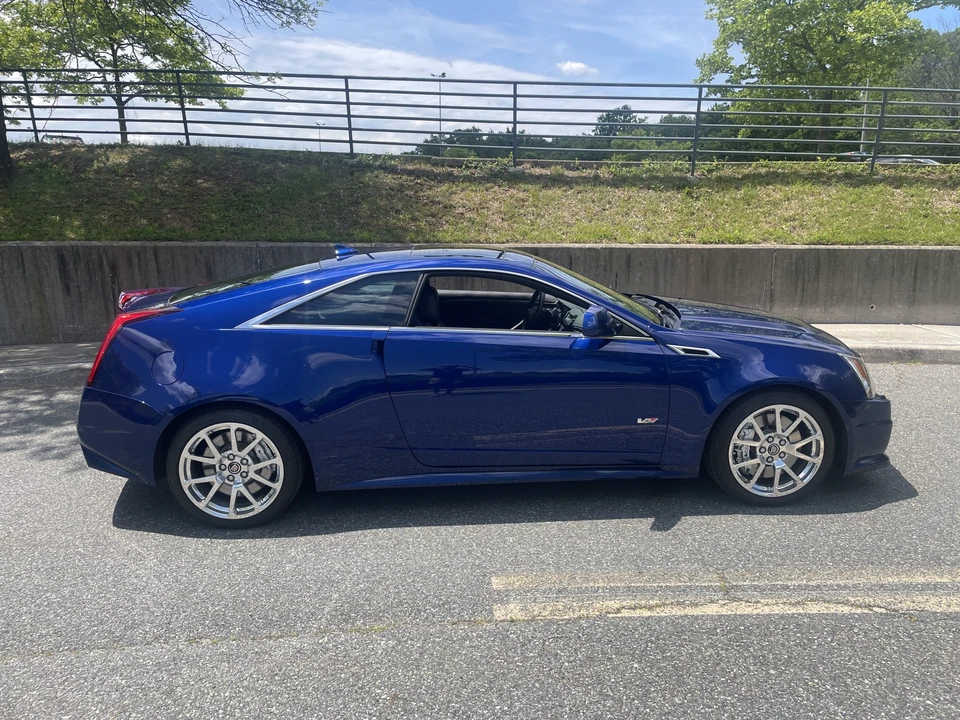 2012 Cadillac CTS-V 2nd Gen - Image 23 of 31