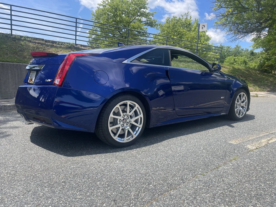 2012 Cadillac CTS-V 2nd Gen - Image 29 of 31
