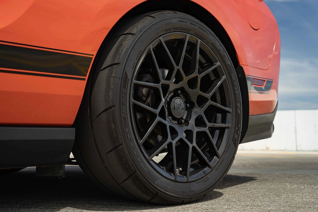 2012 Ford S197 Mustang Boss 302 - Image 28 of 31
