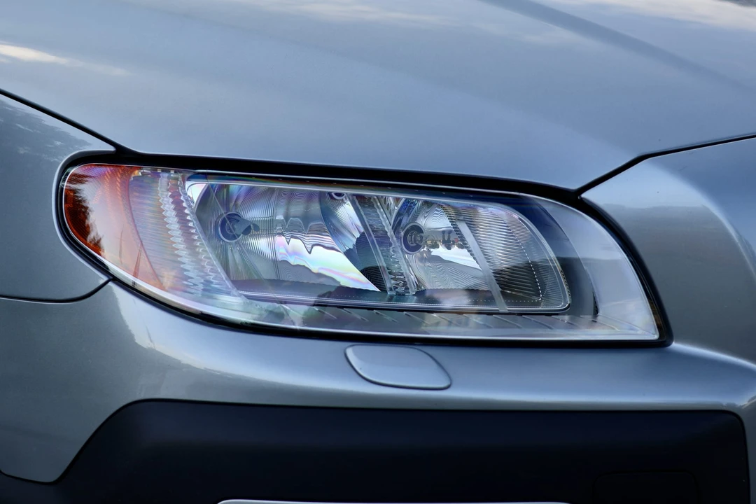 2012 Volvo XC70 3rd Gen - Image 29 of 31