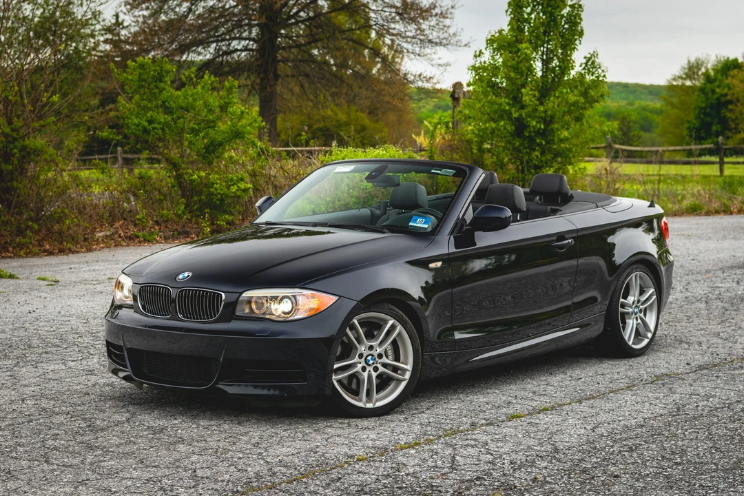 2013 BMW E82 135i & 135is - Image 17 of 31
