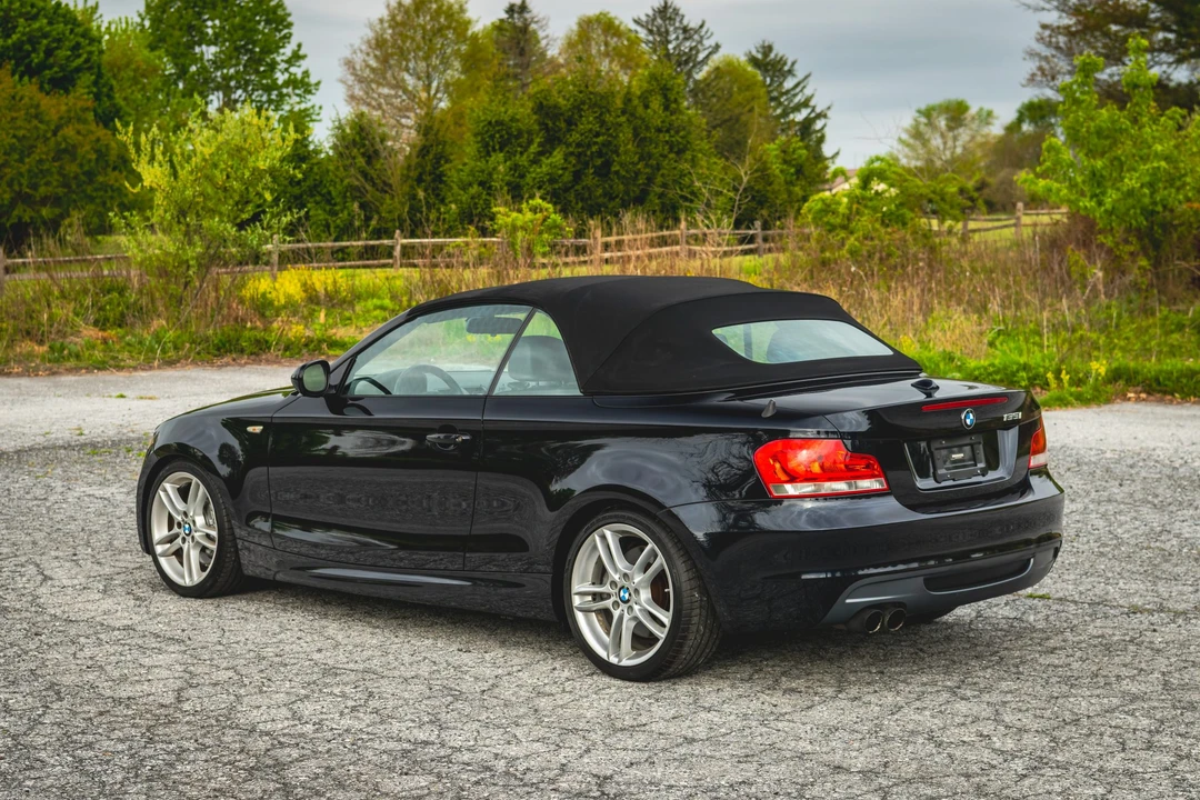 2013 BMW E82 135i & 135is - Image 5 of 31