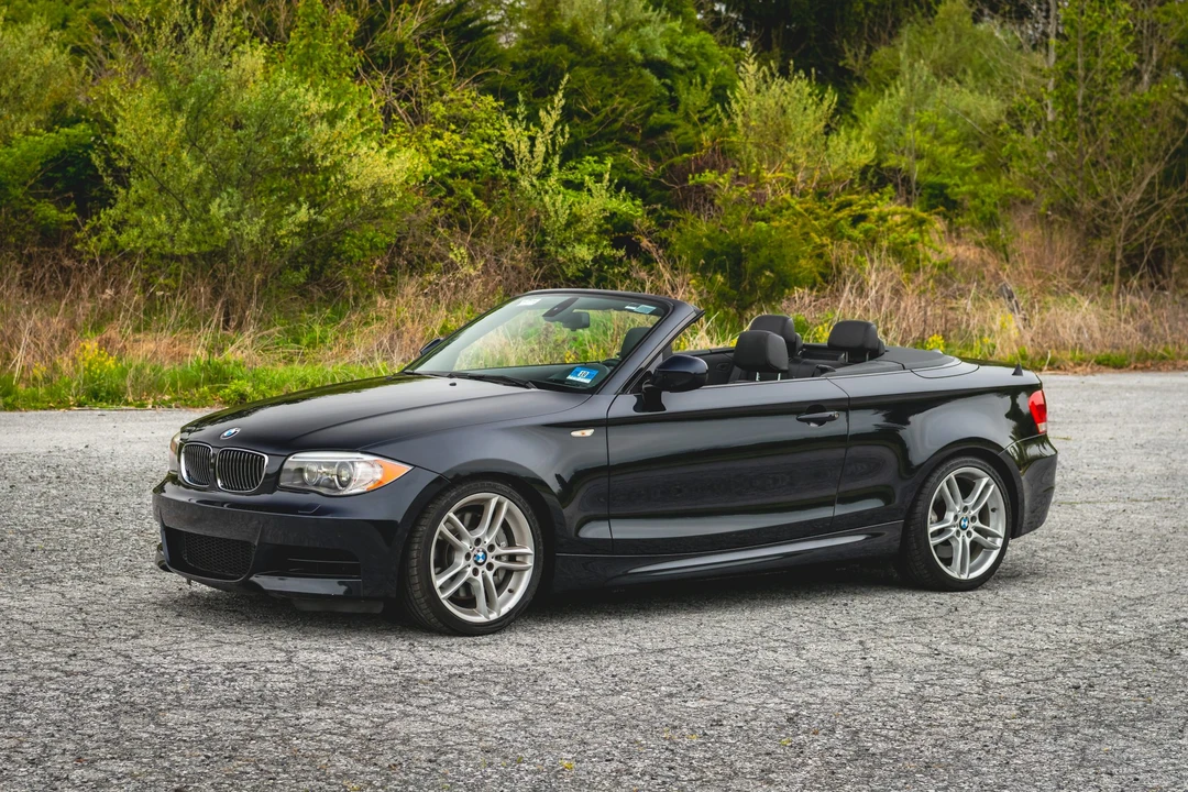 2013 BMW E82 135i & 135is - Image 26 of 31