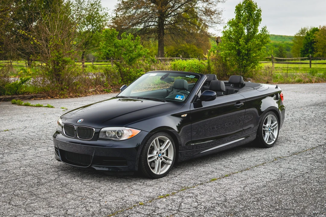 2013 BMW E82 135i & 135is - Image 16 of 31