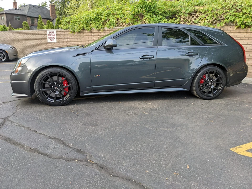 2013 Cadillac CTS-V 2nd Gen - Image 25 of 31