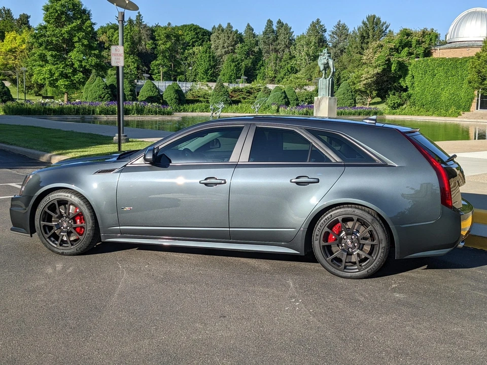 2013 Cadillac CTS-V 2nd Gen - Image 28 of 31