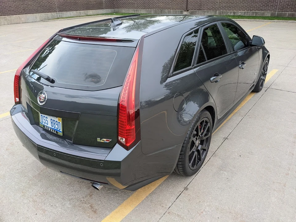 2013 Cadillac CTS-V 2nd Gen - Image 8 of 31