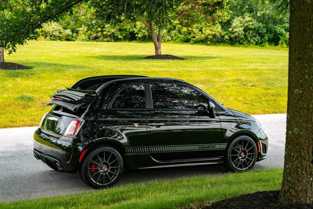 2013 Fiat Abarth 500 - Image 16 of 31