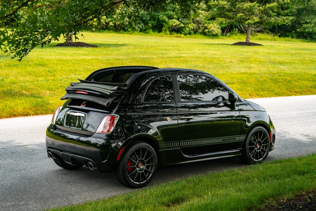 2013 Fiat Abarth 500 - Image 17 of 31