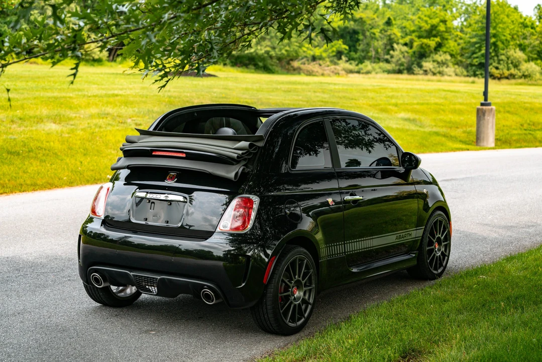 2013 Fiat Abarth 500 - Image 18 of 31