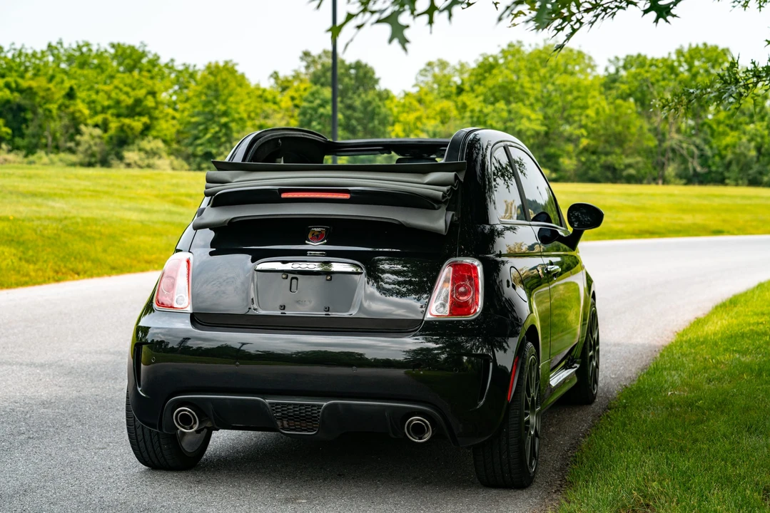 2013 Fiat Abarth 500 - Image 19 of 31