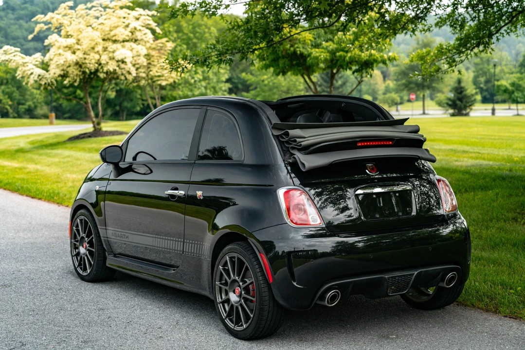 2013 Fiat Abarth 500 - Image 23 of 31