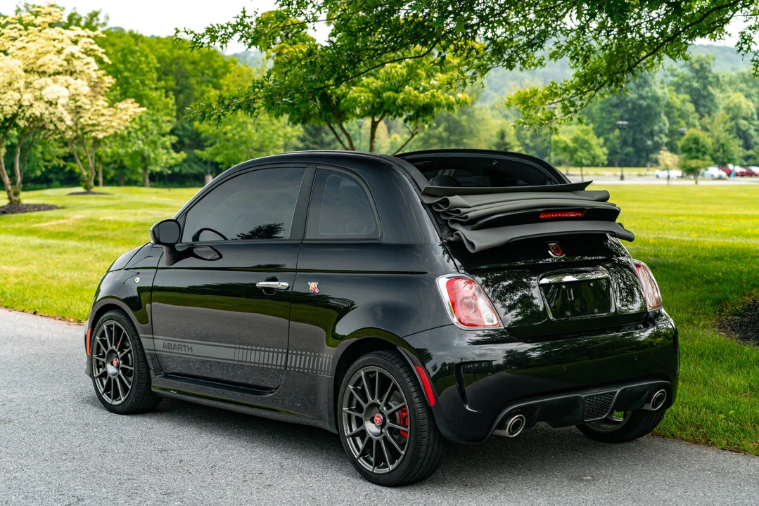 2013 Fiat Abarth 500 - Image 24 of 31
