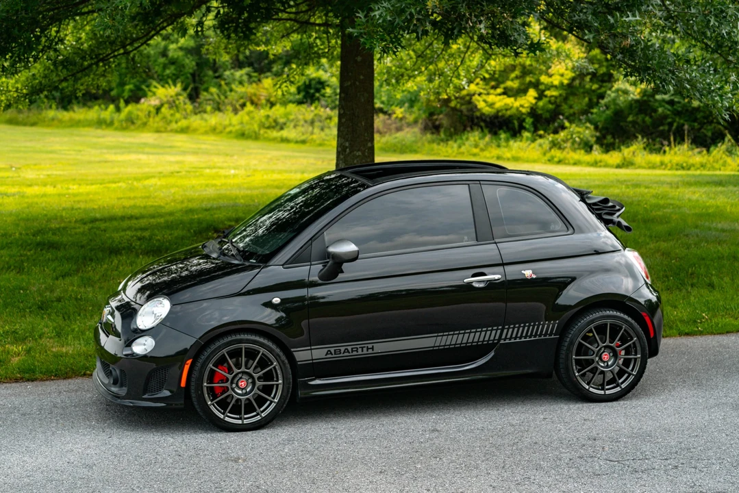 2013 Fiat Abarth 500 - Image 29 of 31