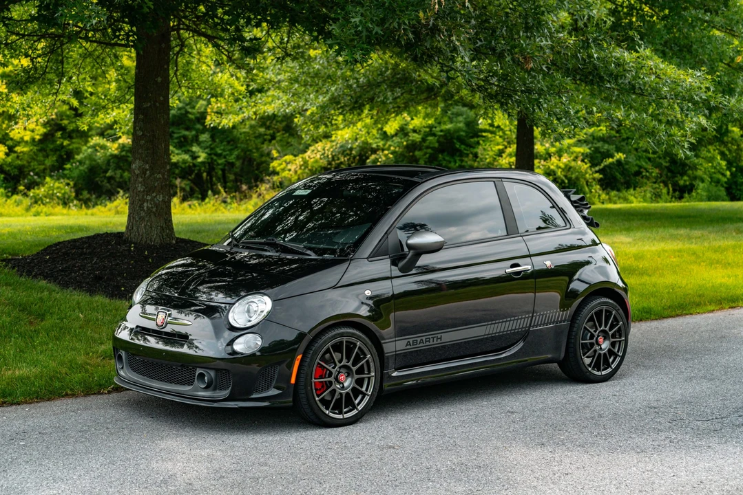 2013 Fiat Abarth 500 - Image 3 of 31