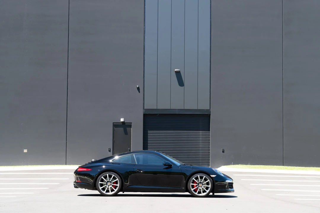2013 Porsche 991 Carrera S - Image 27 of 31