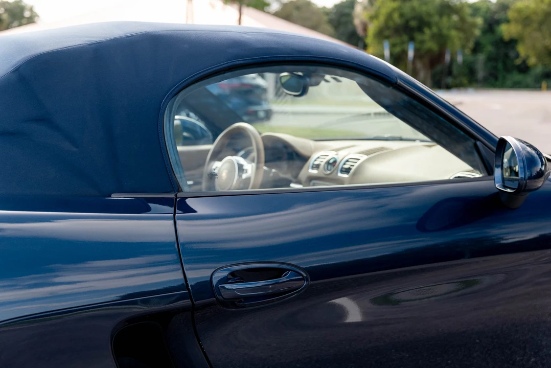 2013 Porsche 981 Boxster S - Image 22 of 31