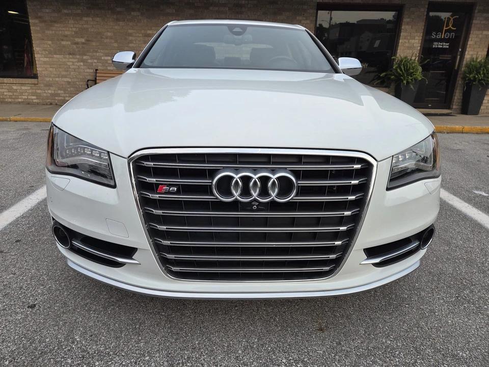 2014 Audi D4 S8 - Image 14 of 31