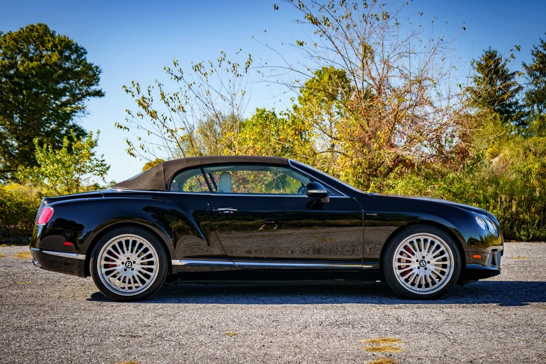 2014 Bentley Continental GTC - Image 25 of 31