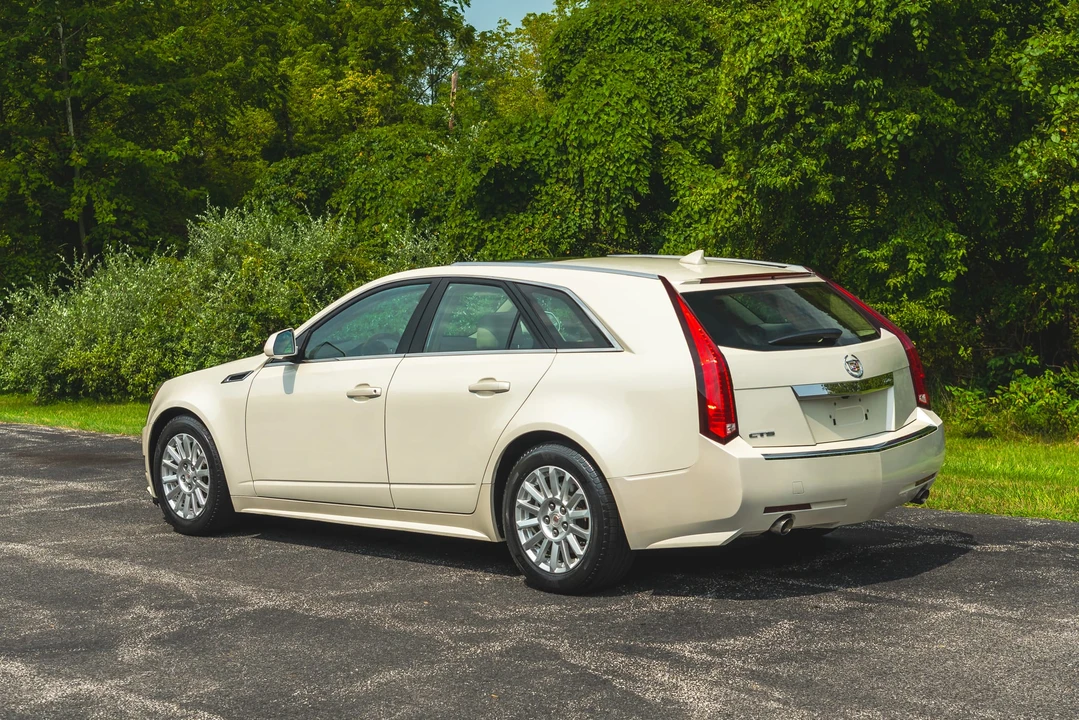 2014 Cadillac CTS 2nd Gen - Image 19 of 31