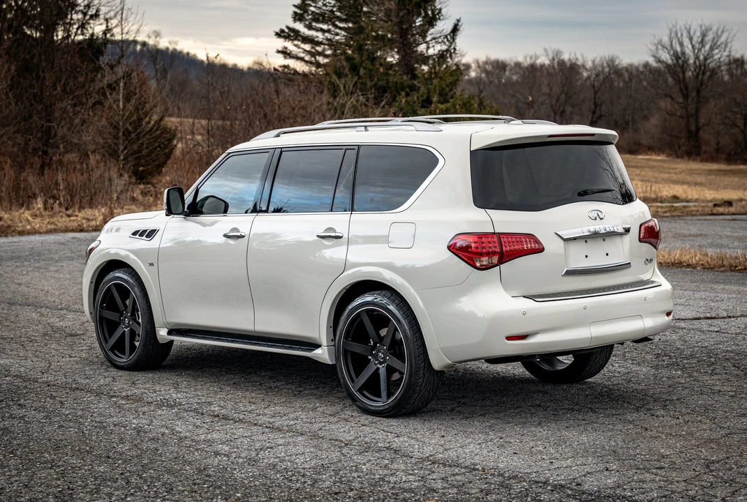 2014 Infiniti QX80 - Image 10 of 31