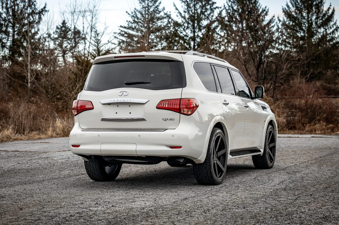 2014 Infiniti QX80 - Image 18 of 31