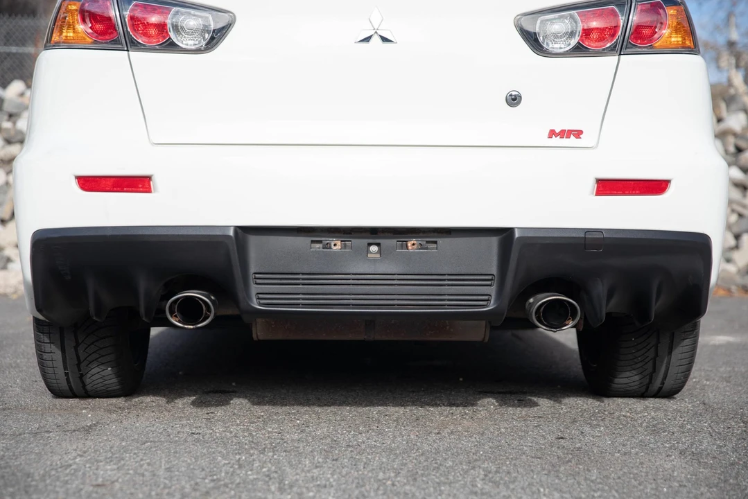 2014 Mitsubishi Lancer Evolution X 9th Gen - Image 10 of 31