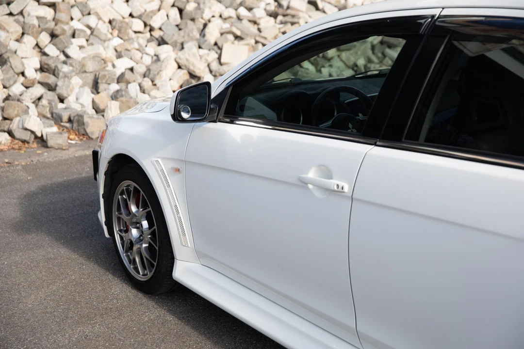2014 Mitsubishi Lancer Evolution X 9th Gen - Image 7 of 31