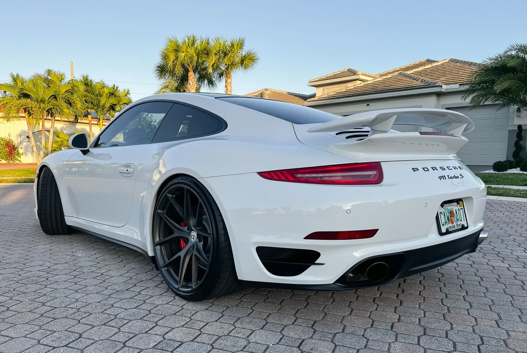 2014 Porsche 991 Turbo - Image 6 of 6