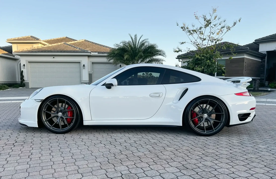 2014 Porsche 991 Turbo - Image 5 of 6