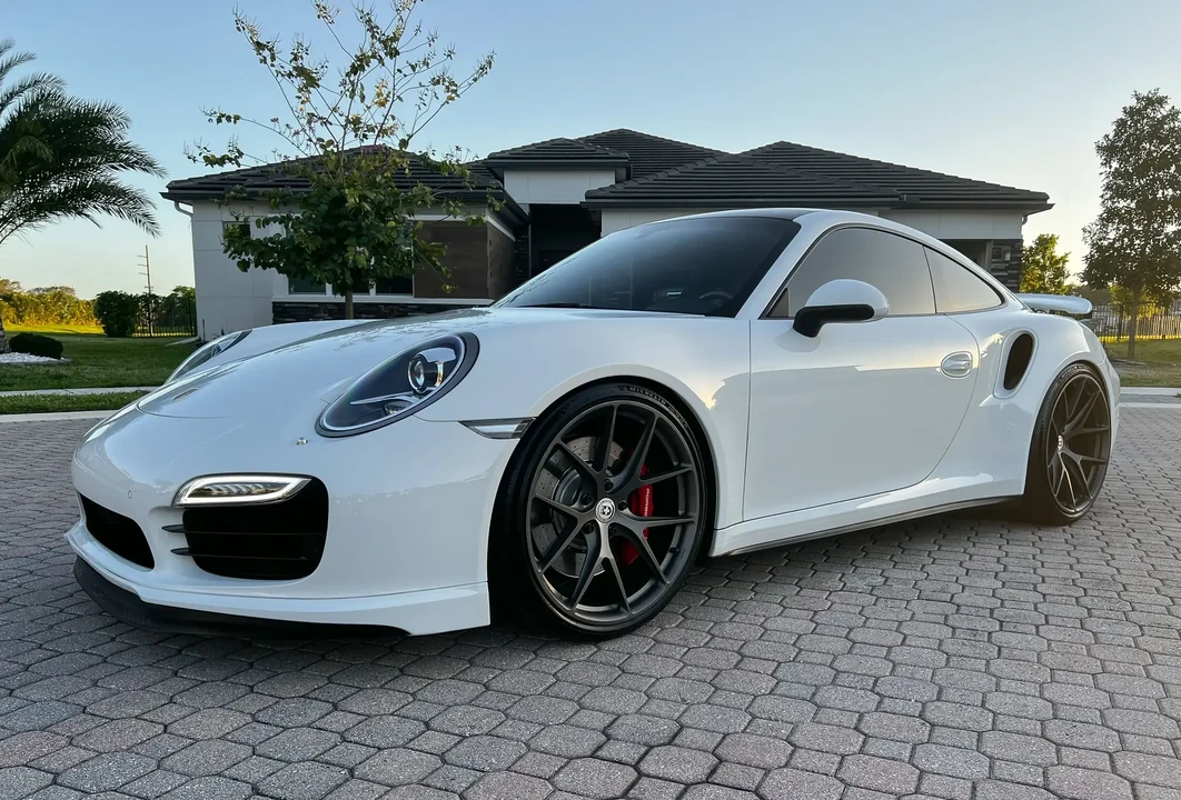 2014 Porsche 991 Turbo - Image 4 of 6