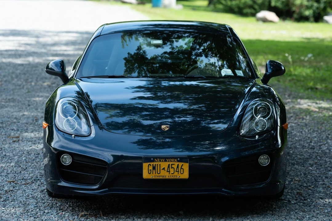 2014 Porsche 981 Cayman S - Image 5 of 31