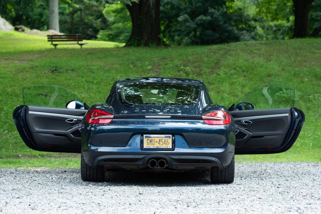 2014 Porsche 981 Cayman S - Image 20 of 31