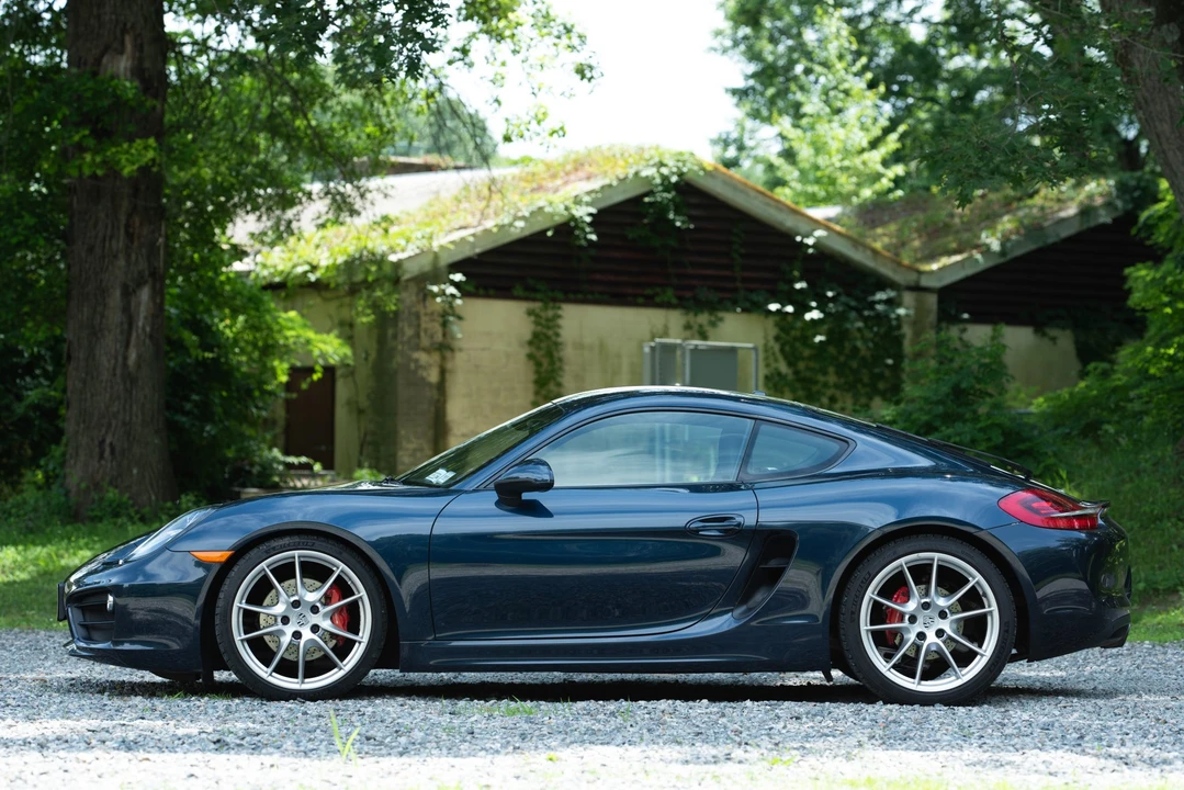 2014 Porsche 981 Cayman S - Image 10 of 31