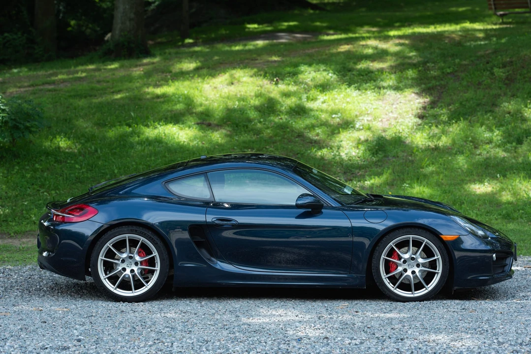 2014 Porsche 981 Cayman S - Image 28 of 31