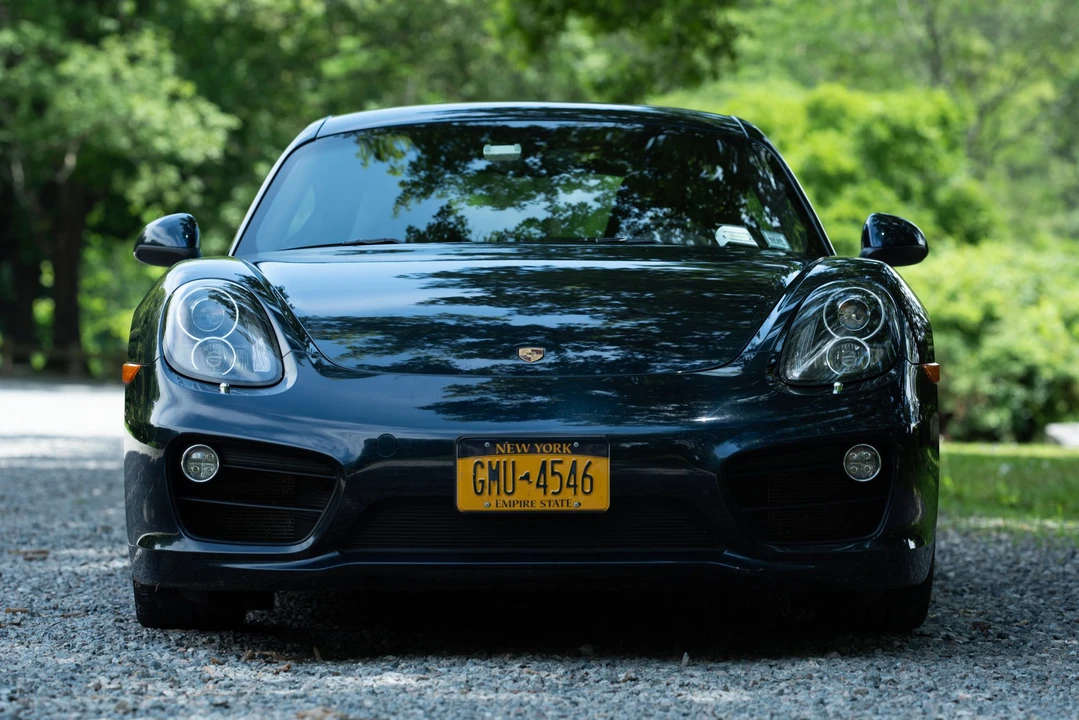 2014 Porsche 981 Cayman S - Image 4 of 31