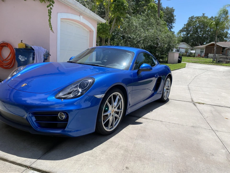 2014 Porsche 981 Cayman - Image 10 of 31
