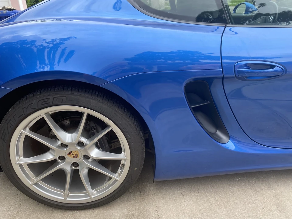 2014 Porsche 981 Cayman - Image 16 of 31