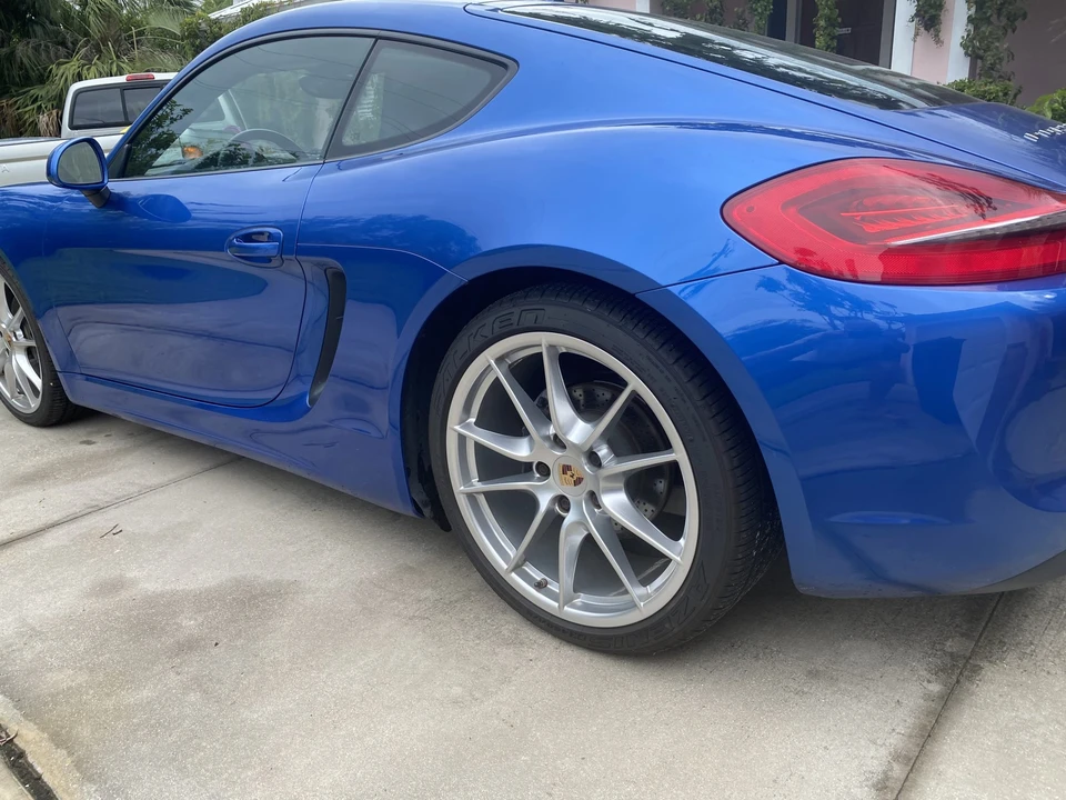 2014 Porsche 981 Cayman - Image 12 of 31
