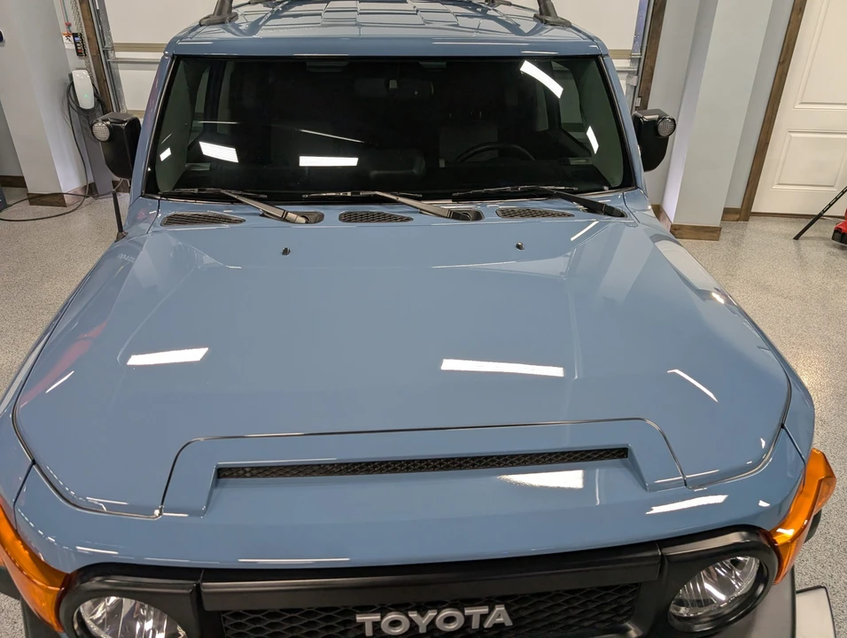 2014 Toyota FJ Cruiser - Image 22 of 31