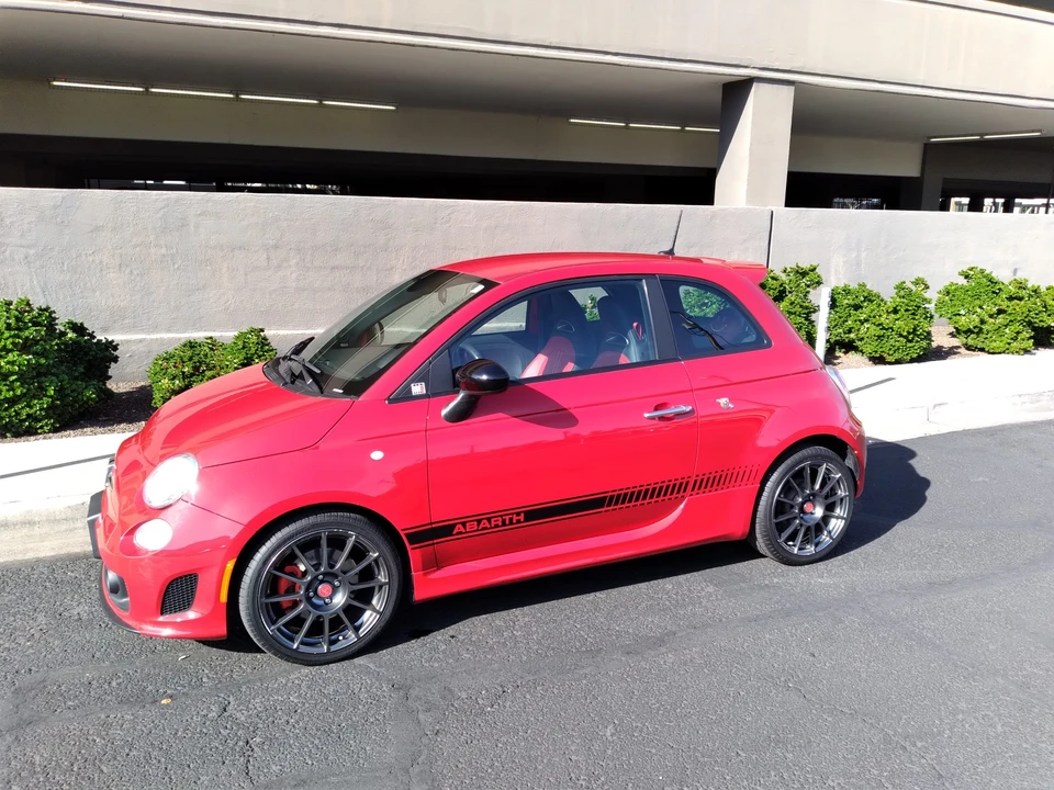 2015 Fiat Abarth 500 - Image 5 of 31