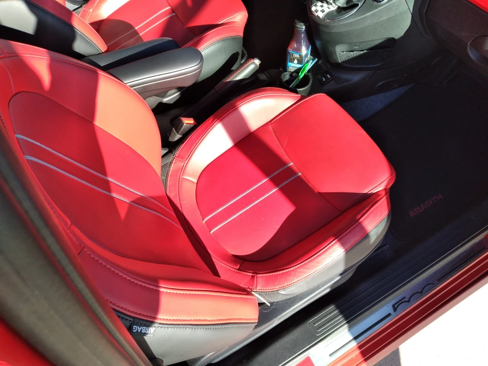 2015 Fiat Abarth 500 - Image 20 of 31