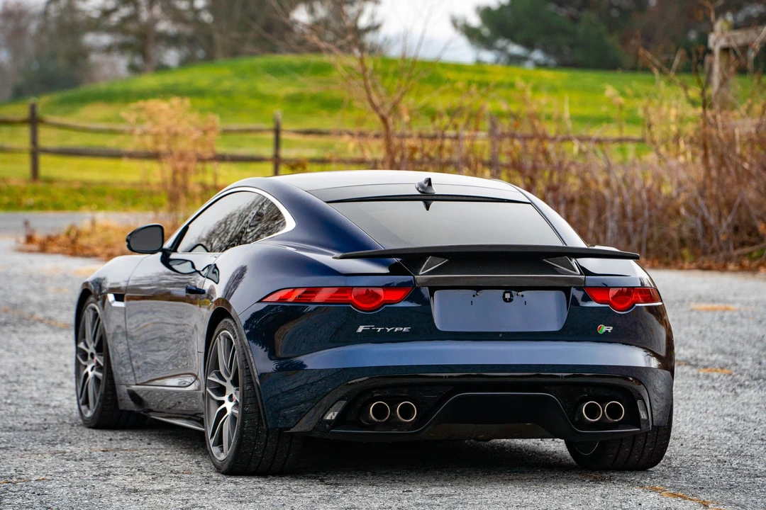2015 Jaguar F-Type R 1st Gen - Image 25 of 31