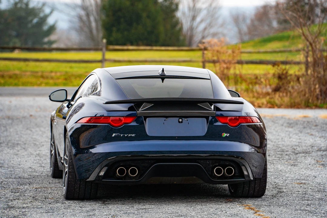 2015 Jaguar F-Type R 1st Gen - Image 27 of 31